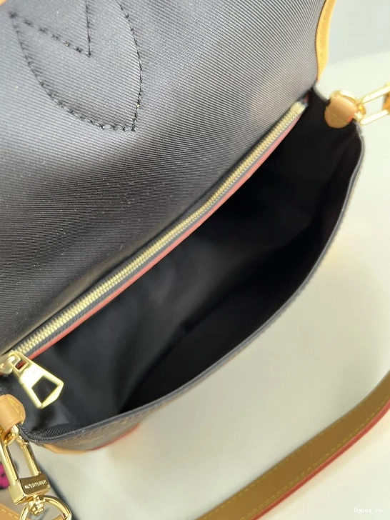 VUITTON LOUIS Nano Diane 0715